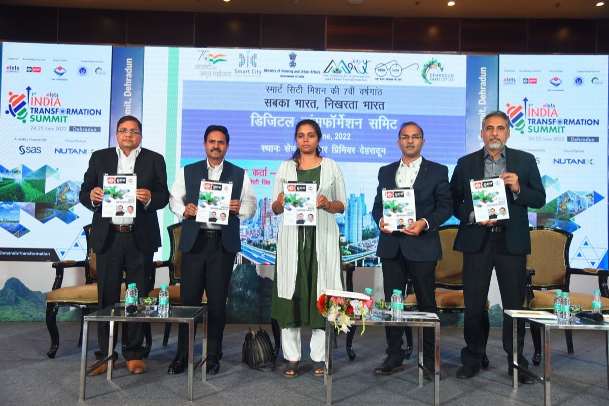 Dignitaries unveiling a report at the India Transformation Summit, Dehradun
