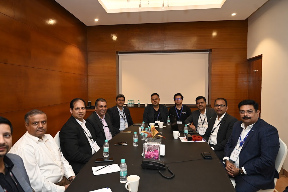 Exclusive Closed-Door Leadership Sessions