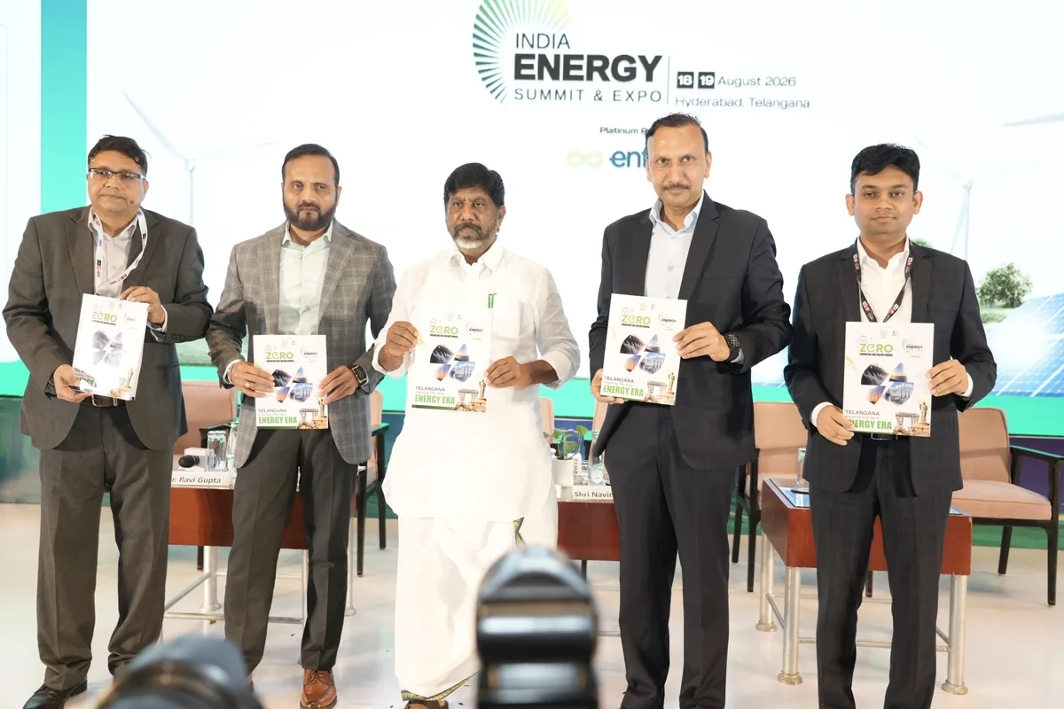 Dignitaries launch a report on the India Energy Summit stage